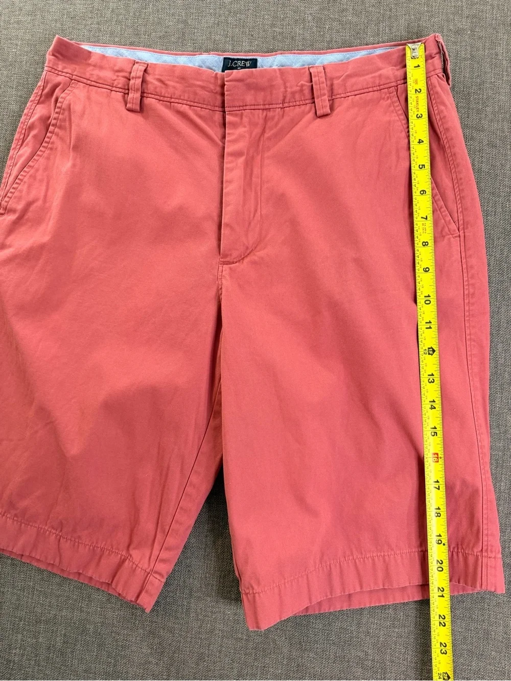 J. Crew Men’s Coral Pink Flat Front Chino Shorts Size 32